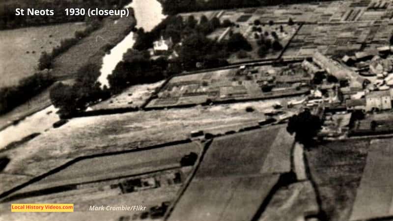 closeup 2 St Neots from the air 1930 number 3