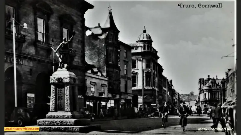 Old postcard of War Memorial and Boscawen Street Truro Cornwall England