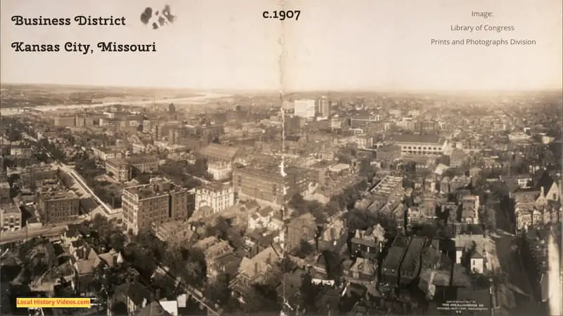 An old photo of the Business District at Kansas City, Missouri, taken around 1907