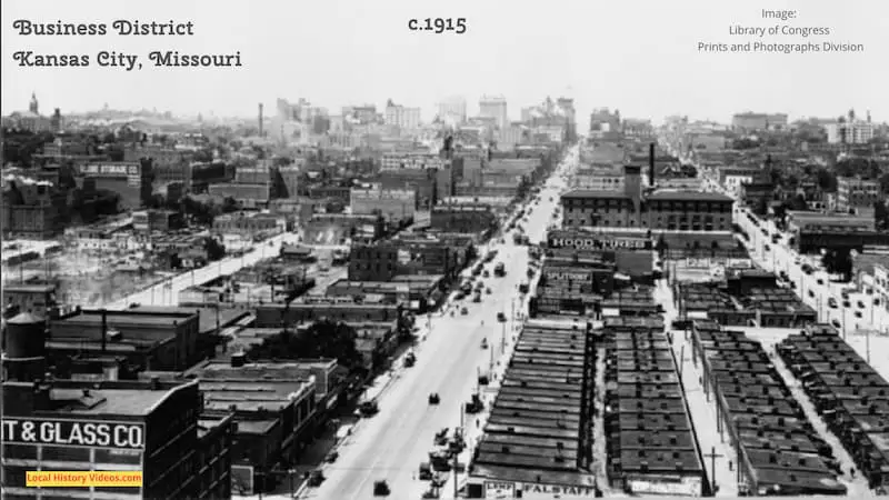 An old photo of the Business District at Kansas City, Missouri, taken around 1915