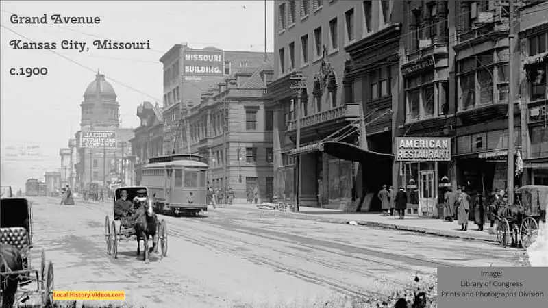 Closeup of an old photo of Grand Avenue, Kansas City, Missouri, taken around the beginning of the 20th Century