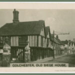 Old cigarette photo card of Old Siege House Colchester