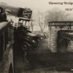 Old photo of an omnibus accident at Clavering Bridge, Swalwell, taken in 1913 or 1914