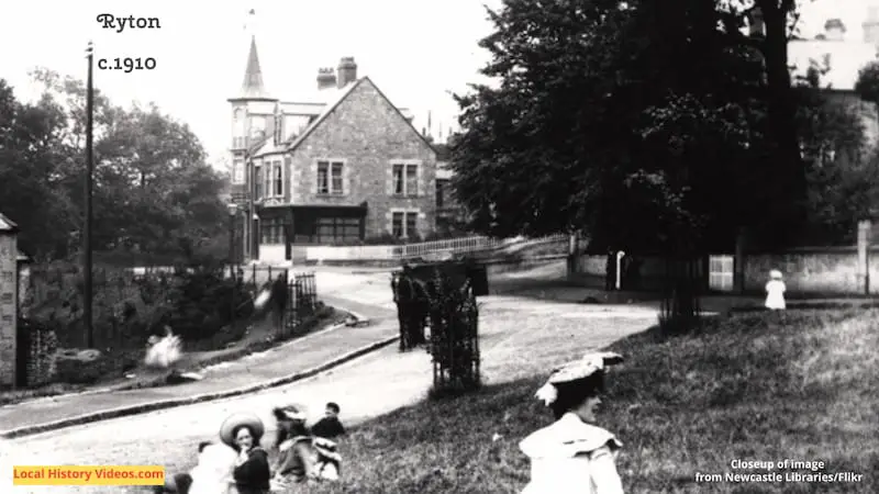 Closeup of an old photo of the village green at Ryton, taken around 1910
