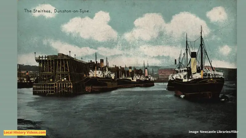 Old colourised photo of the Staithes at Dunston, busy with ships