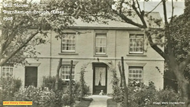 Old photo postcard of Mill Cottage Burnham-on-Crouch Essex 1908