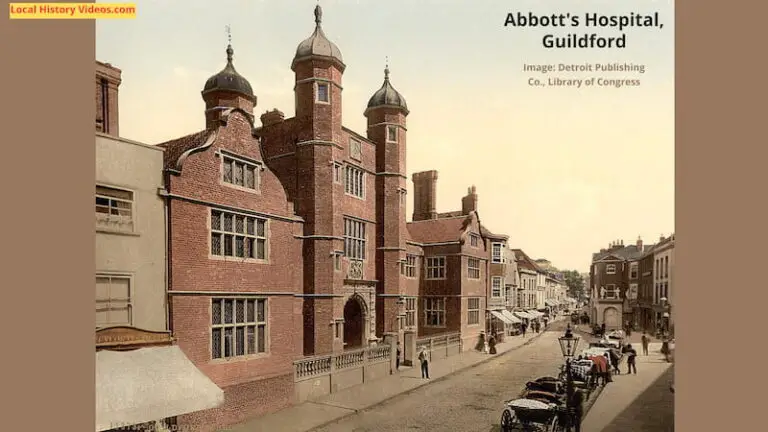 Old photo of the street outside Abbott's Hospital in Guildford, pre-1905
