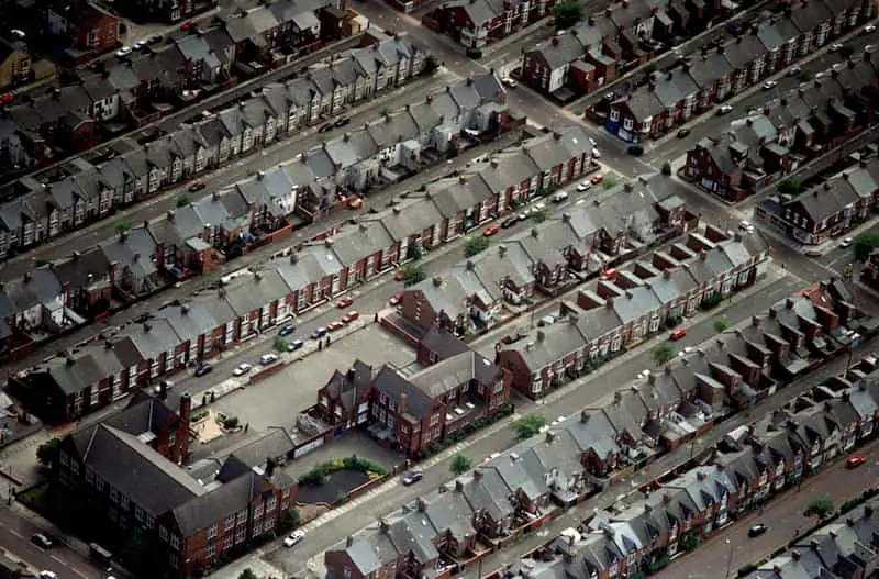 Old aerial photo taken in 1996, of Chillingham Road Primary School in Heaton, Newcastle upon Tyne, and the surrounding streets, including Ninth Avenue and Tenth Avenue.