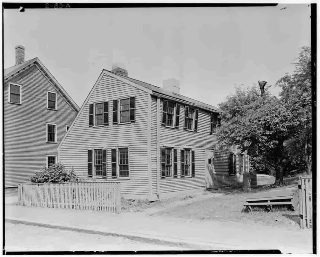 Old photo of Thurlow House, 43 Winter Street, Newburyport, Essex County, MA