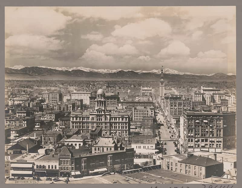 Old photo of downtown Denver Colorado in 1912
