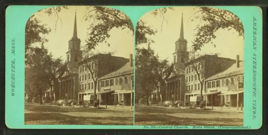 Old stereograph image of Central Church on Main Street, Worcester, Mass