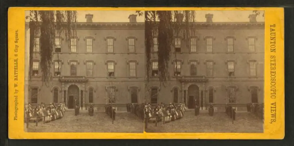 Old stereograph image of the Grammar School, Taunton, Massachusetts