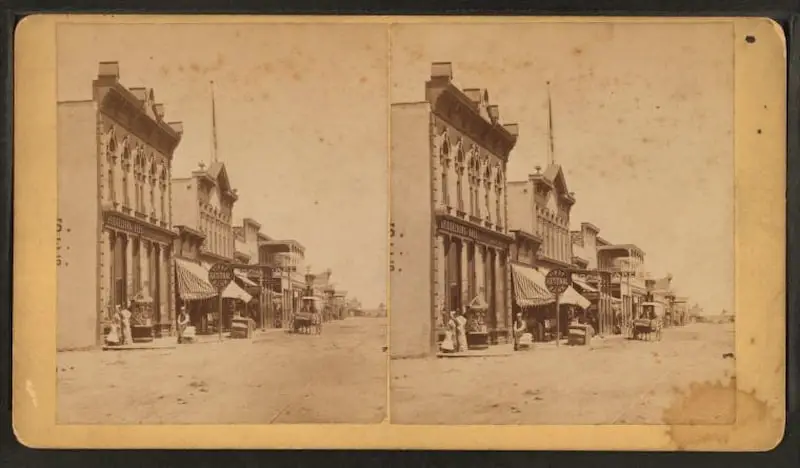 Old stereograph photo of Commercial street in Albuquerque, New Mexico