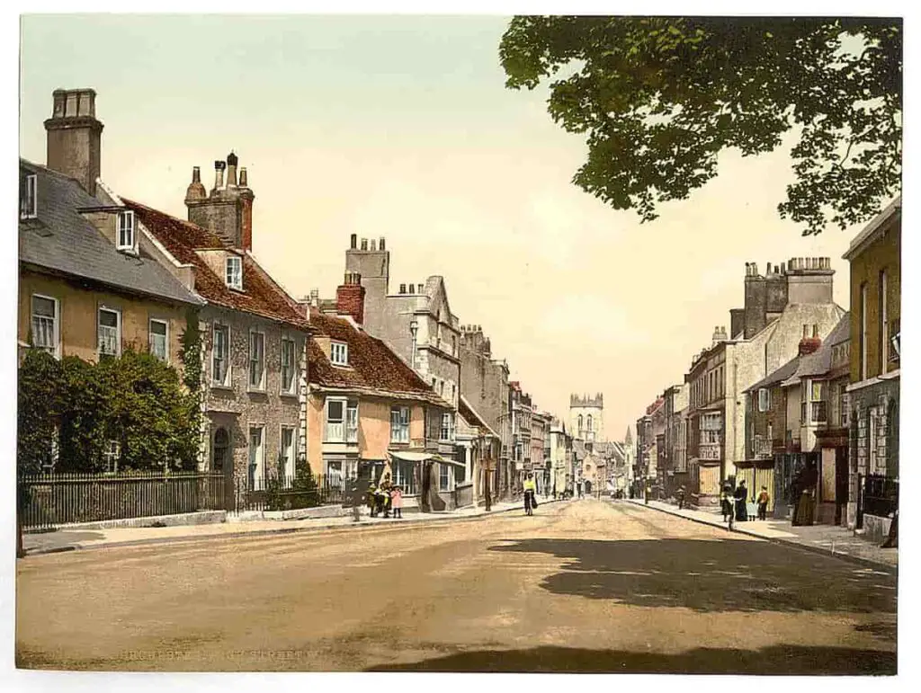 Old photo of High Street West, Dorchester, Dorset, England, in the 1890s