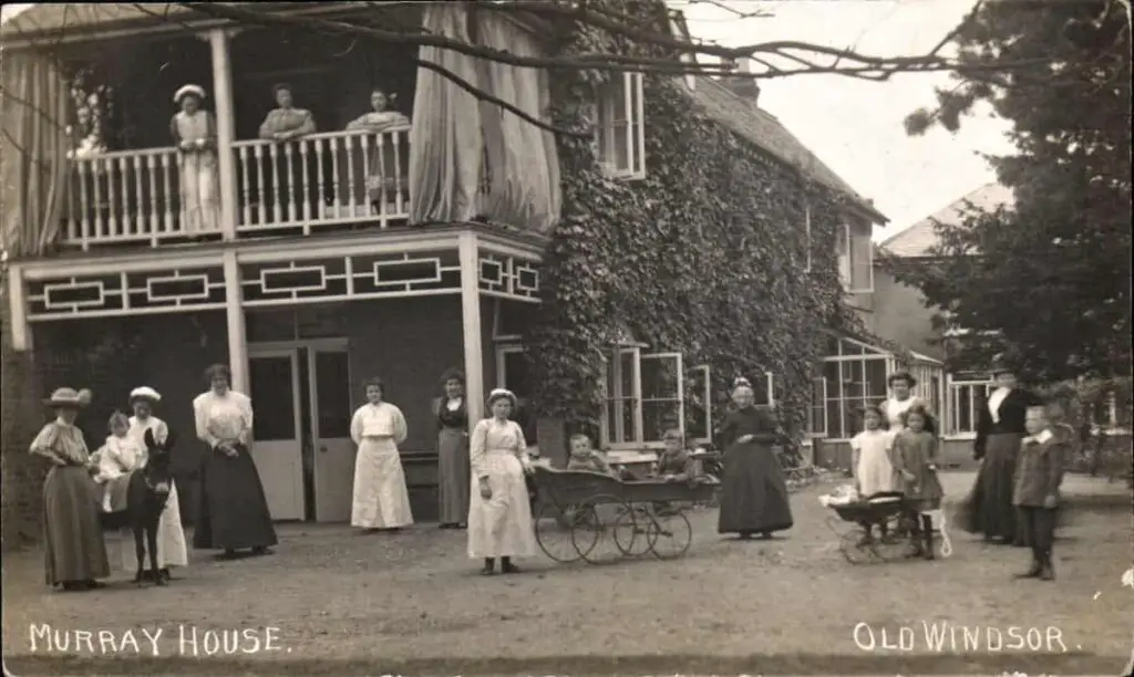 Old photo postcard of Murray House nursing home at Old Windsor, Berkshire, in 1912