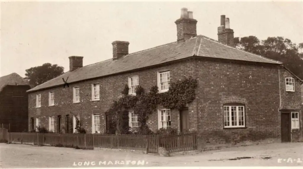 Vintage postcard of Long Marston, Buckighamshire, circa 1925