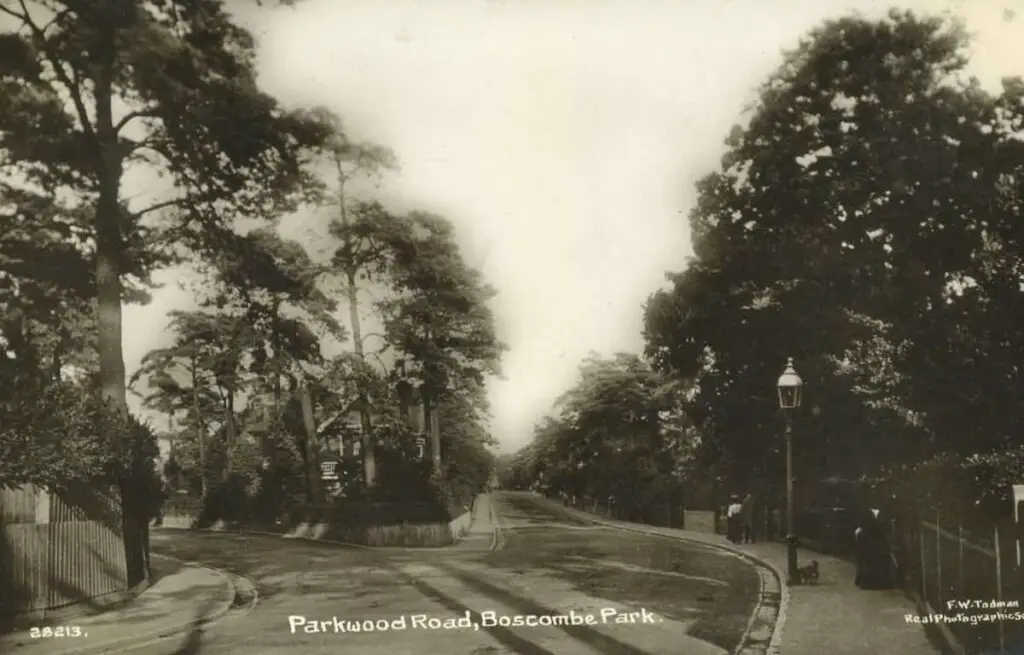 Vintage postcard of Parkwood Road in Boscombe, Bournemouth, England, circa 1913