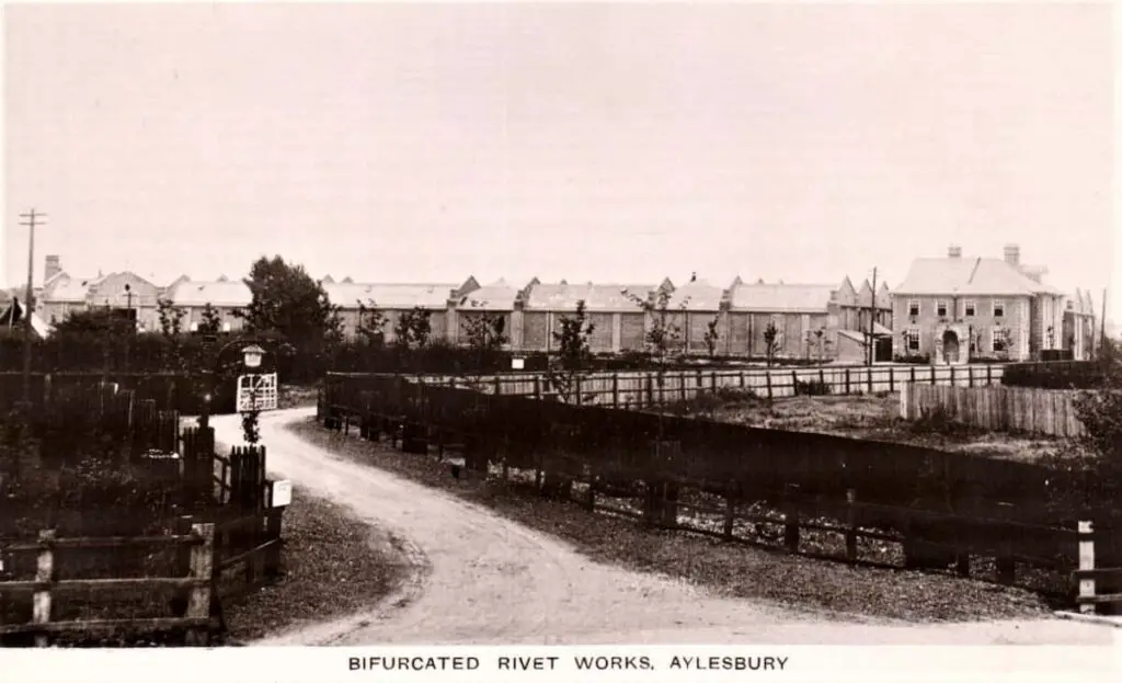 Vintage postcard of the Bifurcated Rivet Works at Aylesbury in Buckinghamshire, England, circa 1912