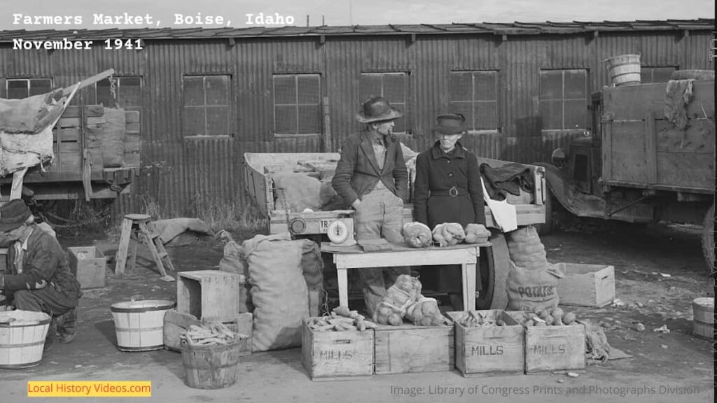 Old photo of the Farmers Market at Boise, Idaho, in November 1941