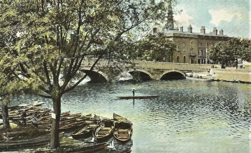 Vintage postcard of the bridge over the River Ouse at Bedford, England, circa 1906