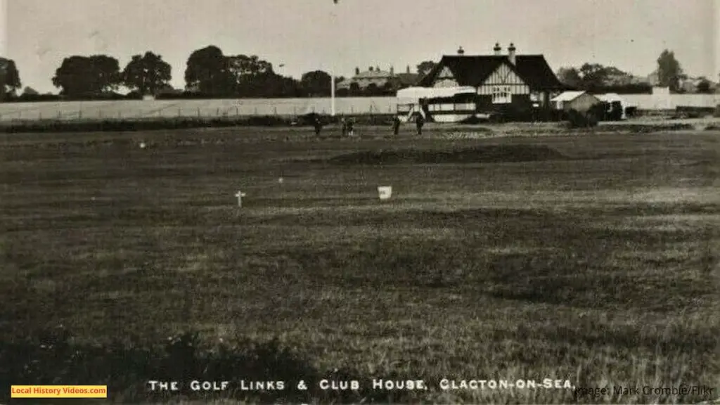 Old photo postcard of the Golf Links and Club House at Clacton-on-Sea, Essex