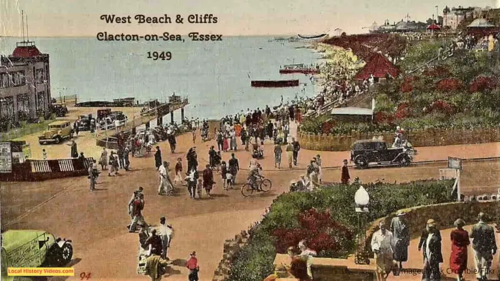 Old photo postcard of the West Beach and Cliffs at Clacton-on-Sea, Essex, circa 1949