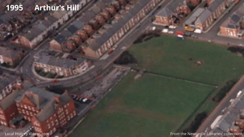 Closeup of an aerial photo of Arthur's Hill, Newcastle upon Tyne, in 1995