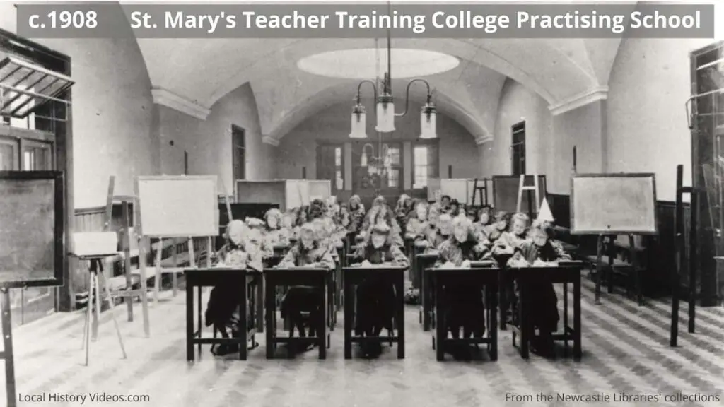 Old photo of a classroom at St Mary's Teacher Training College, Fenham, Newcastle upon Tyne, circa 1908