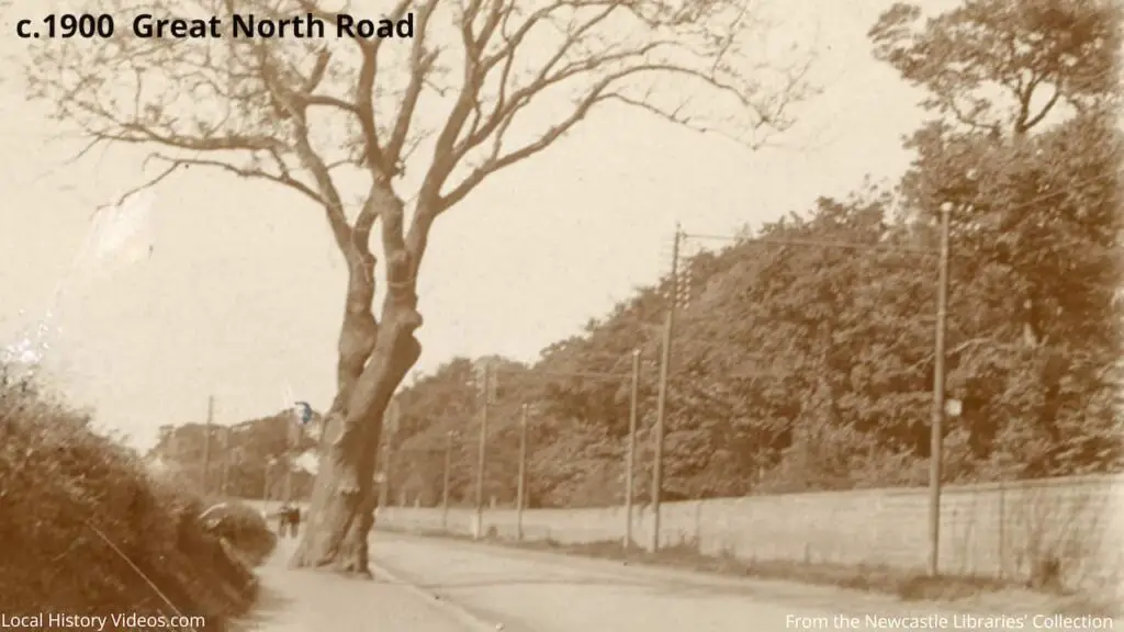 Old photo of the Great North Road, Gosforth, Newcastle upon Tyne, circa 1900
