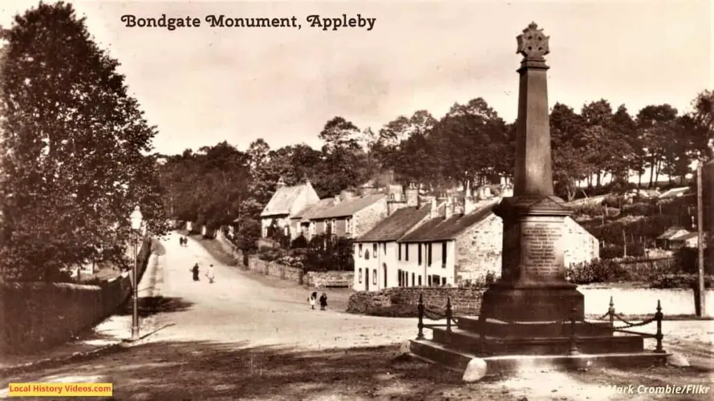 Old photo postcard of the Bondgate Monument in Appleby-in-Westmorland